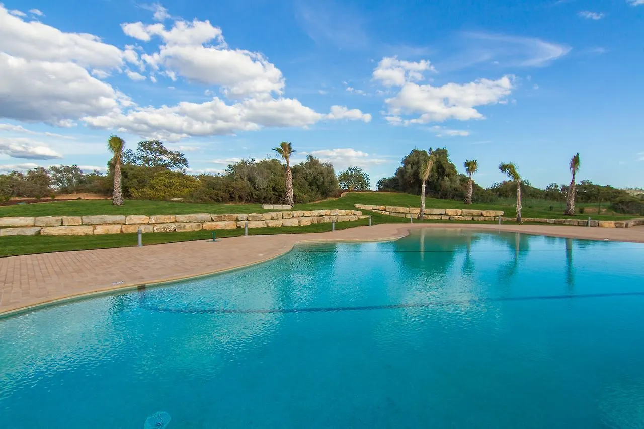 Pestana Gramacho Residences contacts